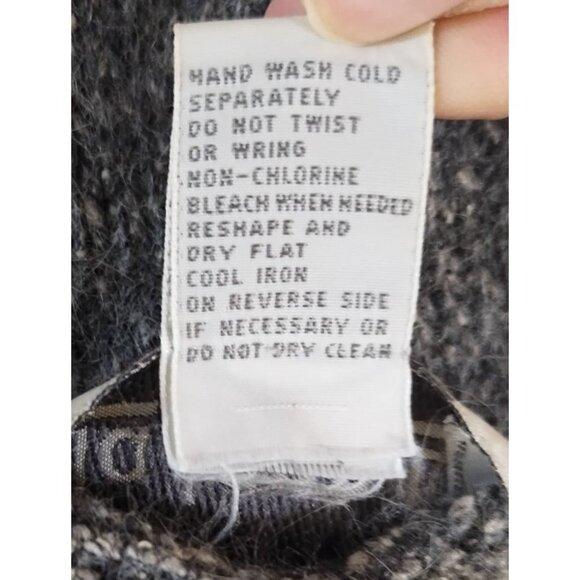 Vintage Lydia Jane Silk, Angora, Wool Blend Sweater S - Picture 4 of 4